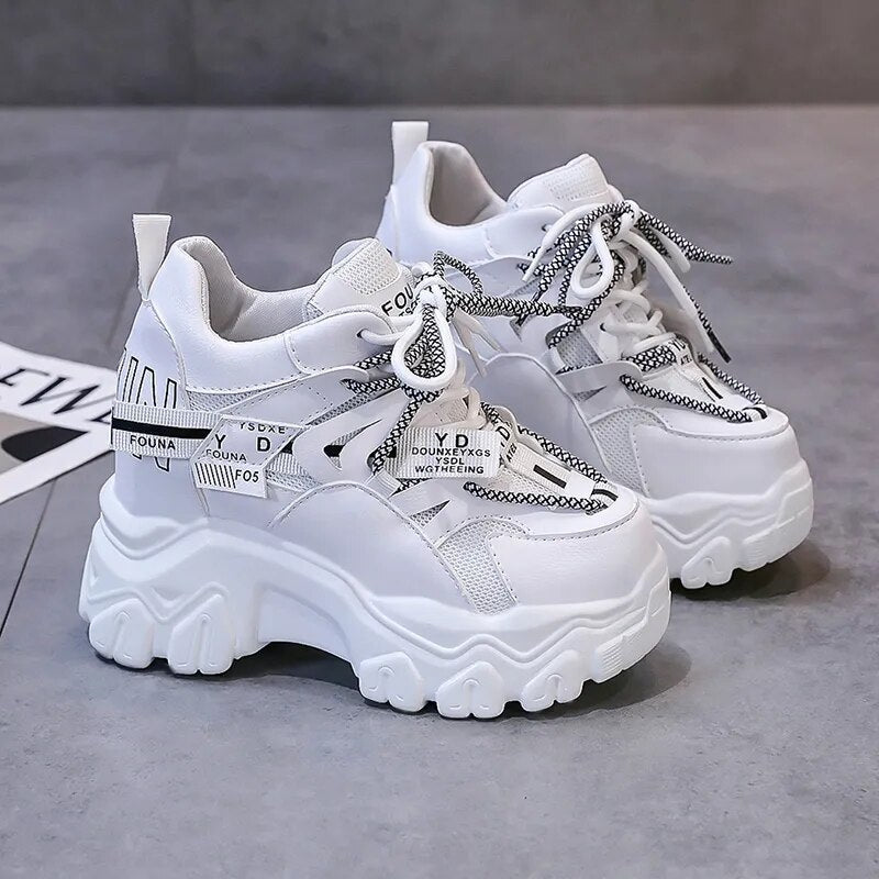 CHUN Sneaker