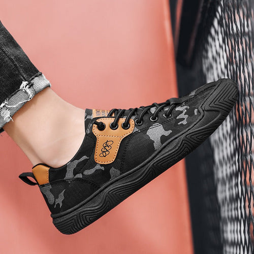 Liberation sneaker