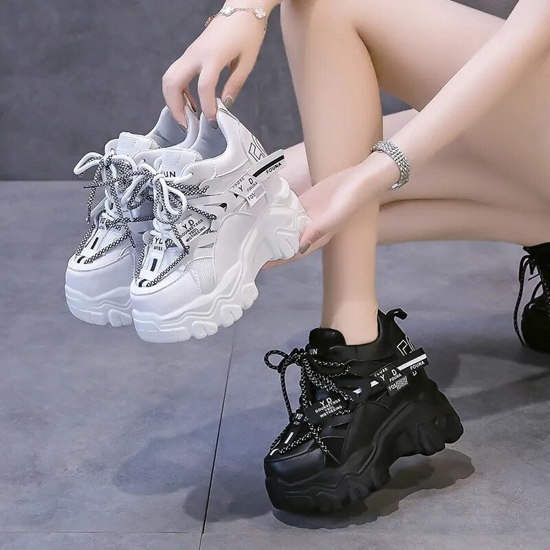 CHUN Sneaker 6